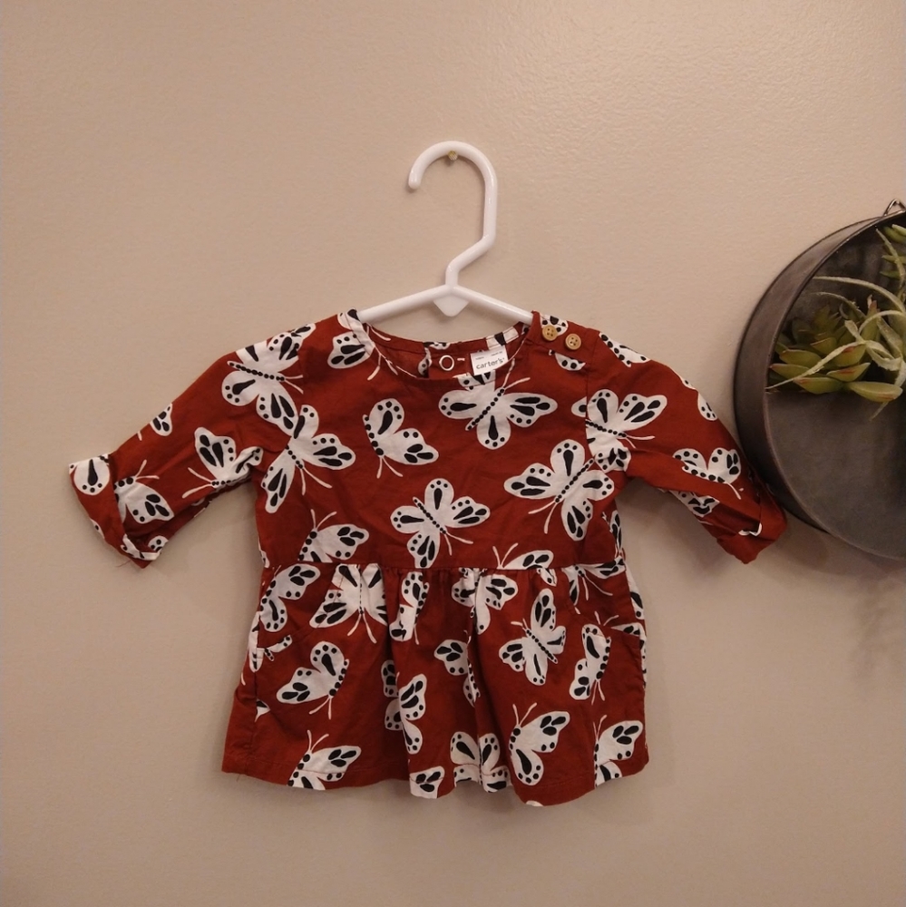 Carter's orange brown butterfly top pockets button detail and snap closure